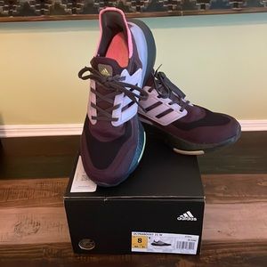 Adidas Ultraboost 21 size 8